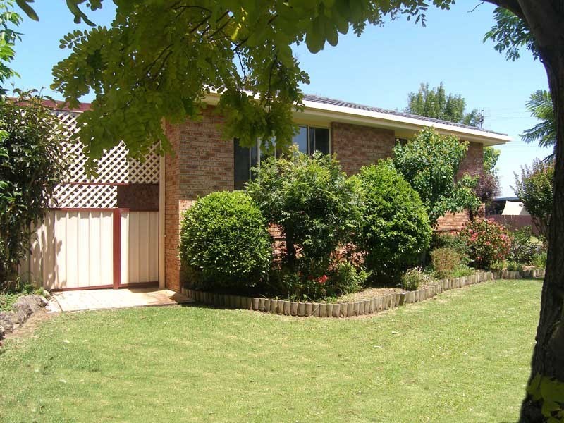 12 Bailey Avenue, Greenwell Point NSW 2540