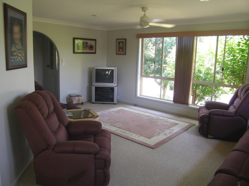 12 Bailey Avenue, Greenwell Point NSW 2540