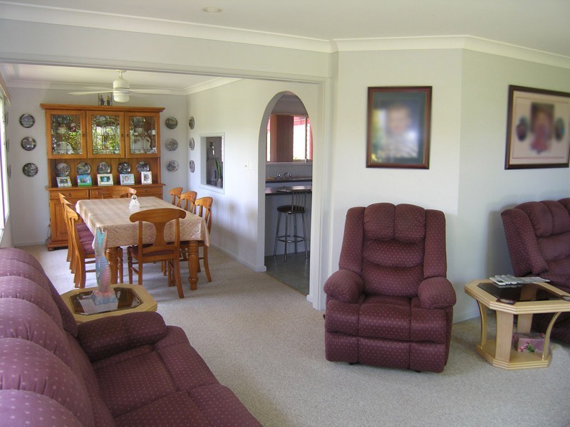 12 Bailey Avenue, Greenwell Point NSW 2540