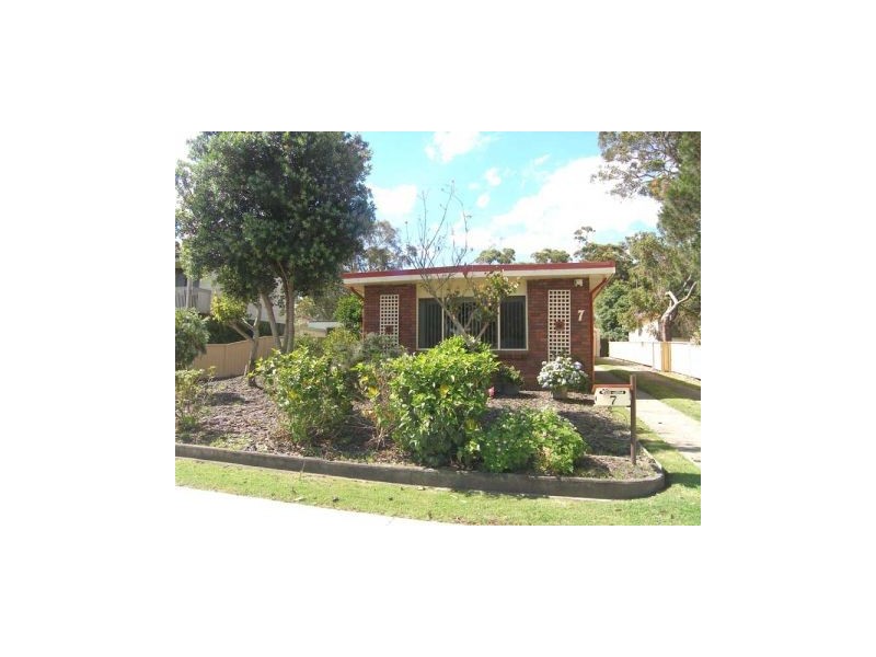 7 Park Row, Culburra Beach NSW 2540