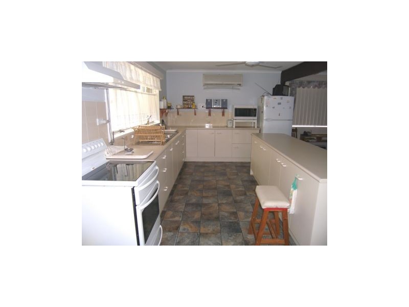 7 Park Row, Culburra Beach NSW 2540