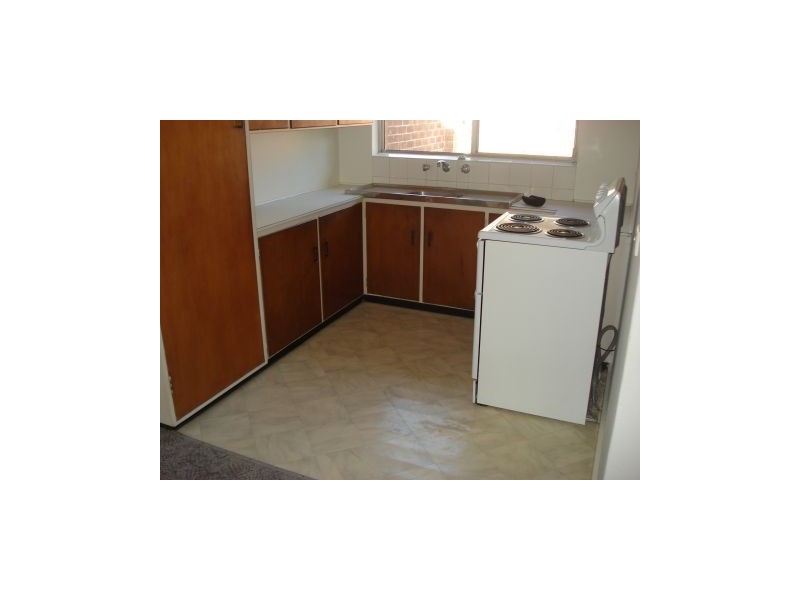 1/423 Princes Highway, Bomaderry NSW 2541