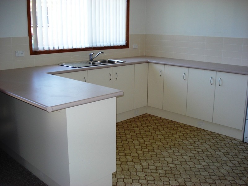 2/56 Bunberra Street, Bomaderry NSW 2541