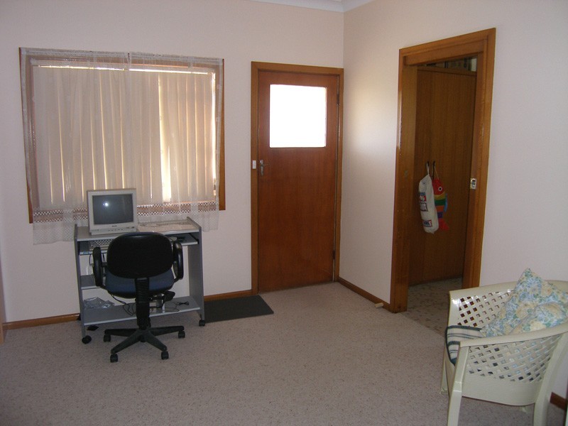 77 Comarong Street, Greenwell Point NSW 2540