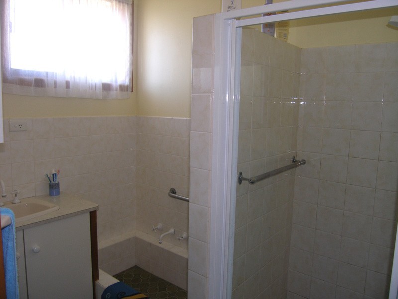 77 Comarong Street, Greenwell Point NSW 2540