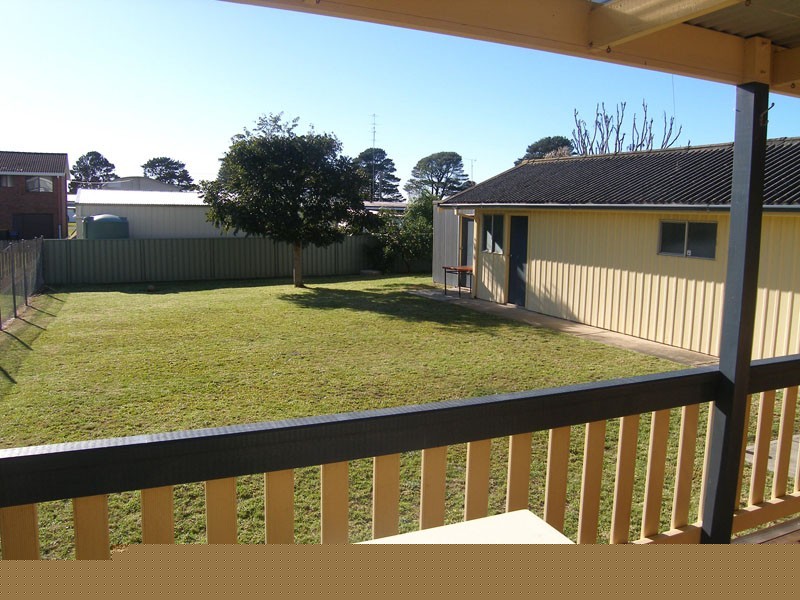 77 Comarong Street, Greenwell Point NSW 2540