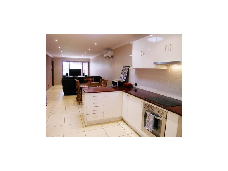 4/11 Purdie Close, Nowra NSW 2541