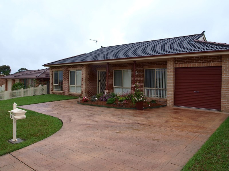 9 Royal Street, Worrigee NSW 2540