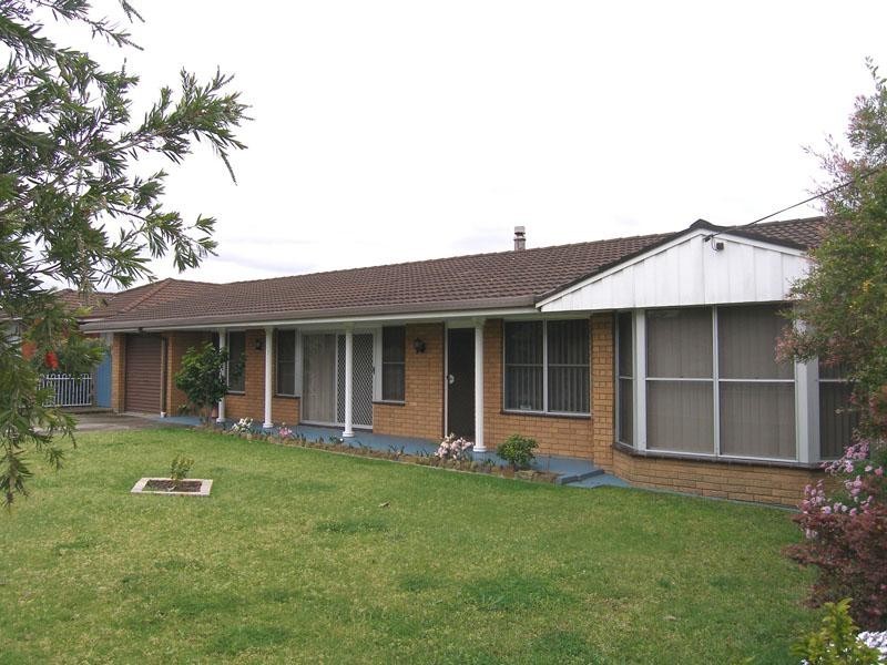 31 Salisbury, Nowra NSW 2541