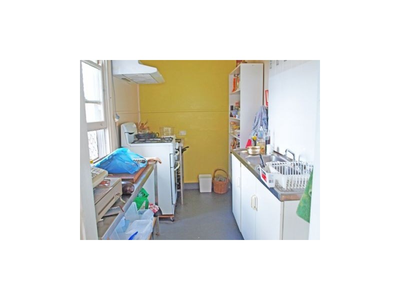 13 Cambewarra Road, Bomaderry NSW 2541