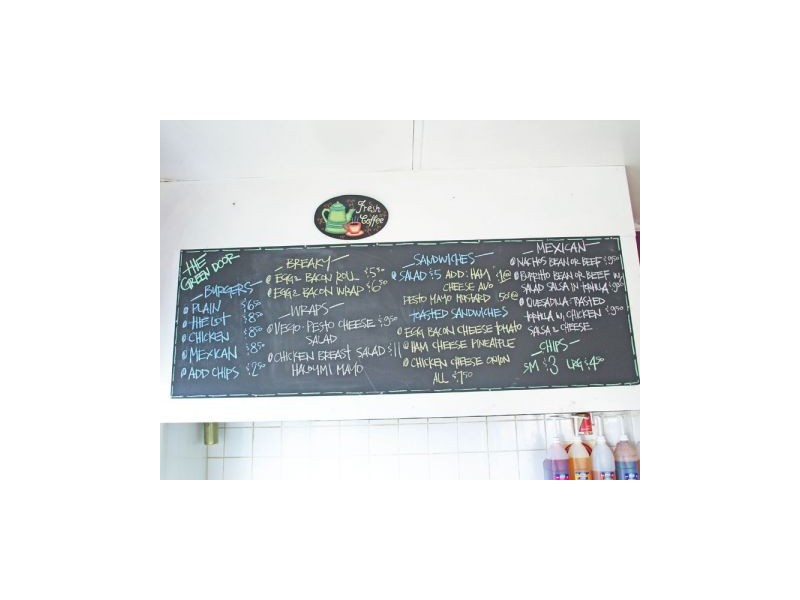 13 Cambewarra Road, Bomaderry NSW 2541