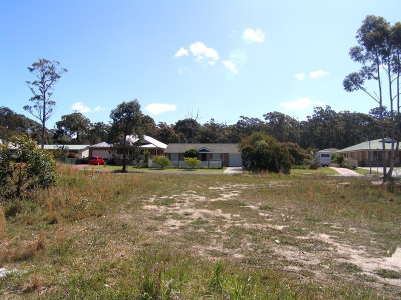 2 Carson Crescent, Callala Bay NSW 2540