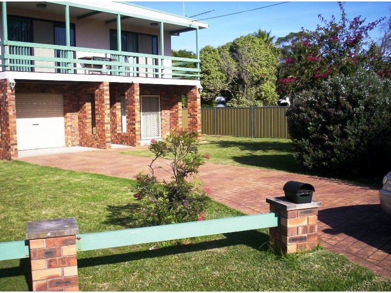 36 Adelaide Street, Greenwell Point NSW 2540