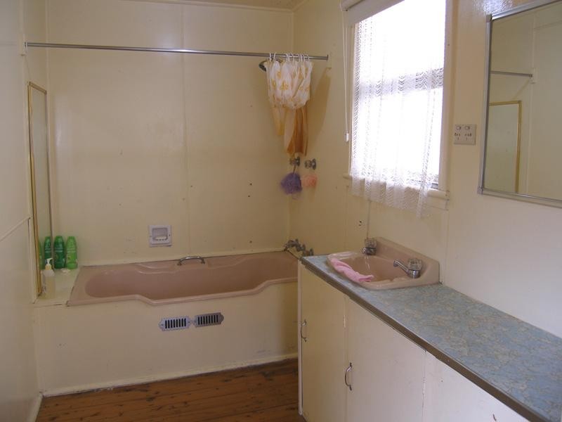 3 Otway Street, Orient Point NSW 2540