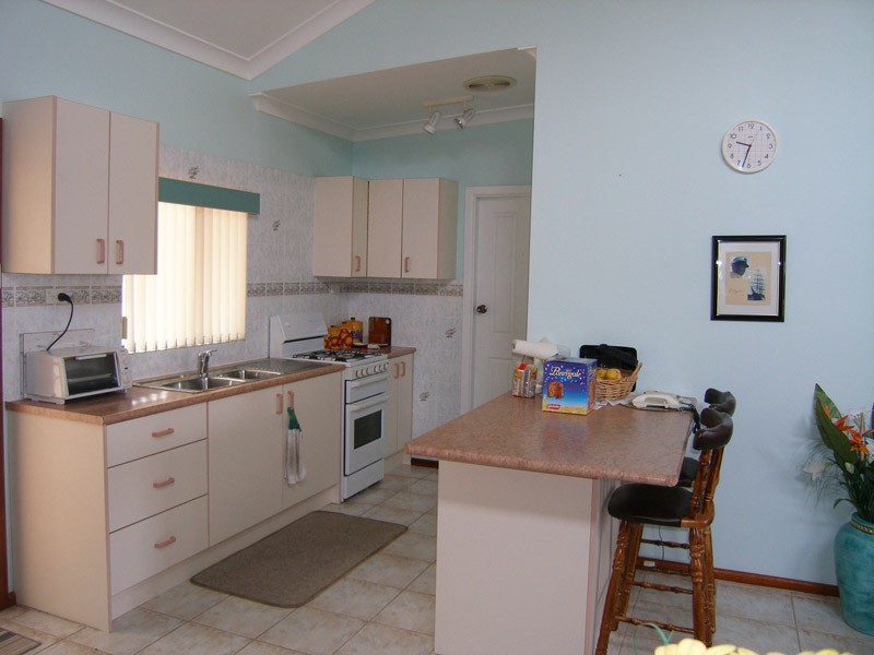 17 Lamond Street, Currarong NSW 2540