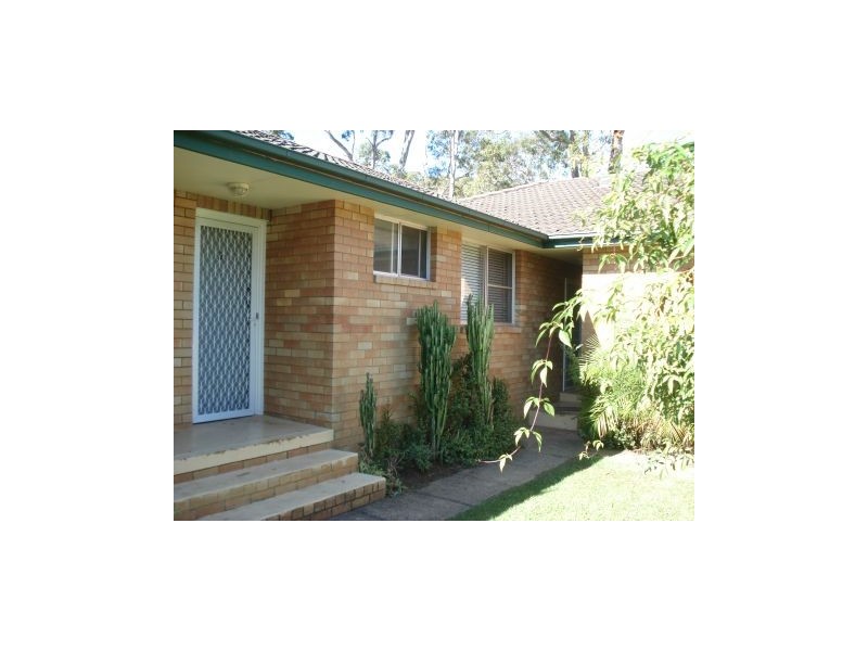 2/8 Pioneer Place, Nowra NSW 2541