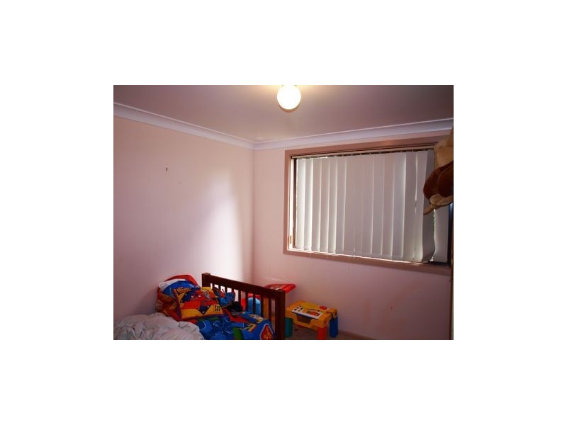 16 Turley Avenue, Bomaderry NSW 2541