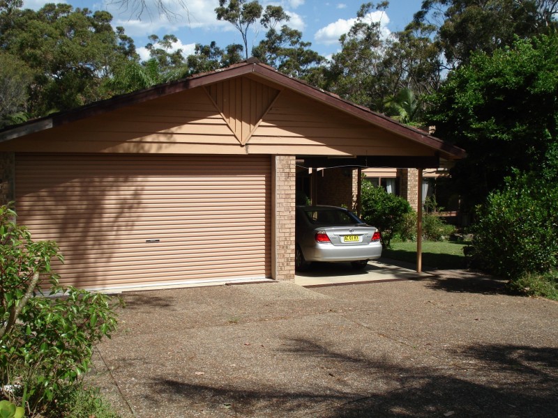 20 Cocos Palm Drive, Bomaderry NSW 2541