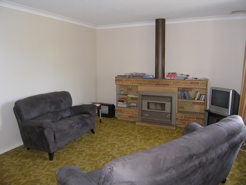 21 South Street, Greenwell Point NSW 2540