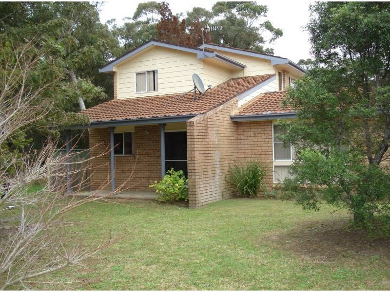 1/3 Brodie Close, Bomaderry NSW 2541