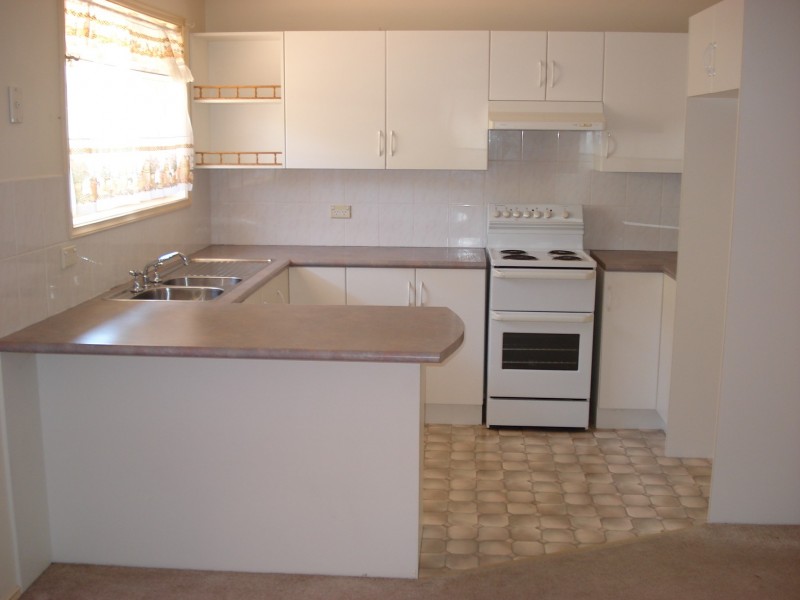 5/2 Maleen Street, Bomaderry NSW 2541