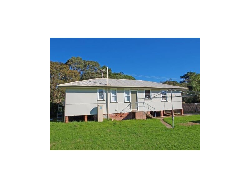 63 Kalandar Street, Nowra NSW 2541