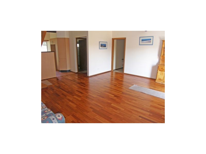 10 Ophir Street, Orient Point NSW 2540