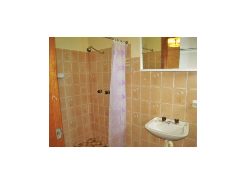 10 Ophir Street, Orient Point NSW 2540