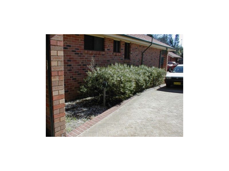 4/351 Princes Highway, Bomaderry NSW 2541