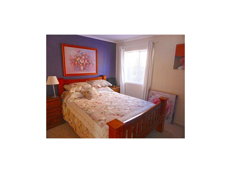 59 Osterley Avenue, Orient Point NSW 2540