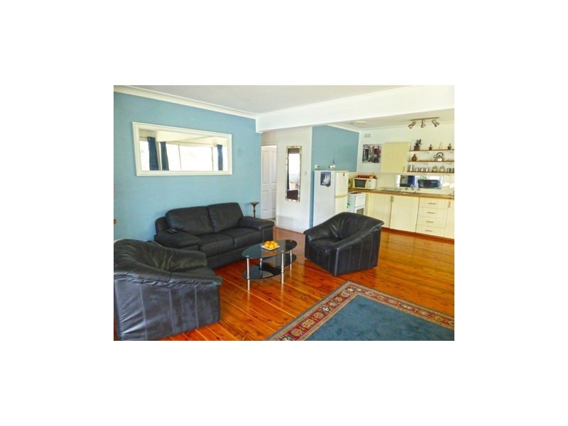 59 Osterley Avenue, Orient Point NSW 2540