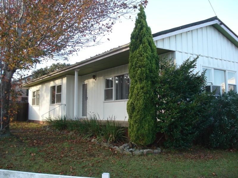 56 West Street, Nowra NSW 2541