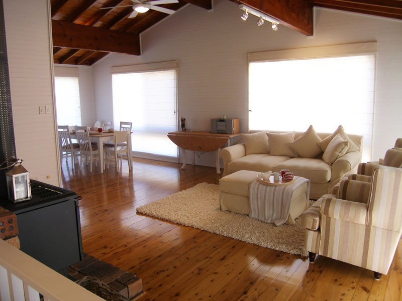 38 Queen Mary Street, Callala Beach NSW 2540