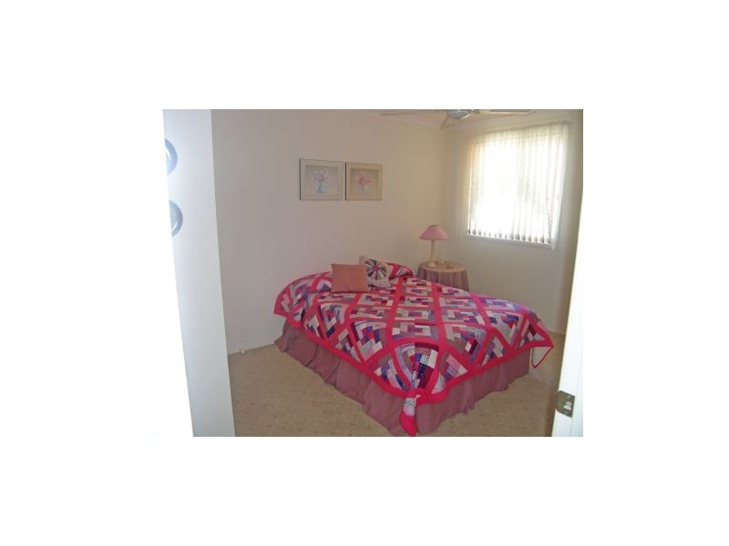 42 Orama Cres, Orient Point NSW 2540