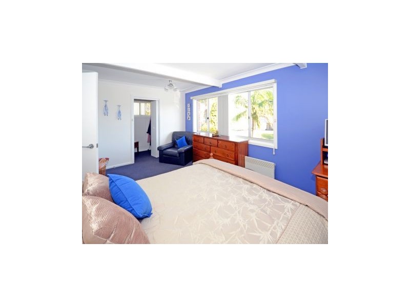7 Wren St, Culburra Beach NSW 2540