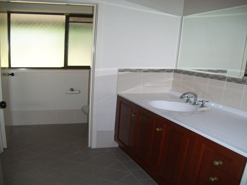 14 Bimbimbie Avenue, Bangalee NSW 2541