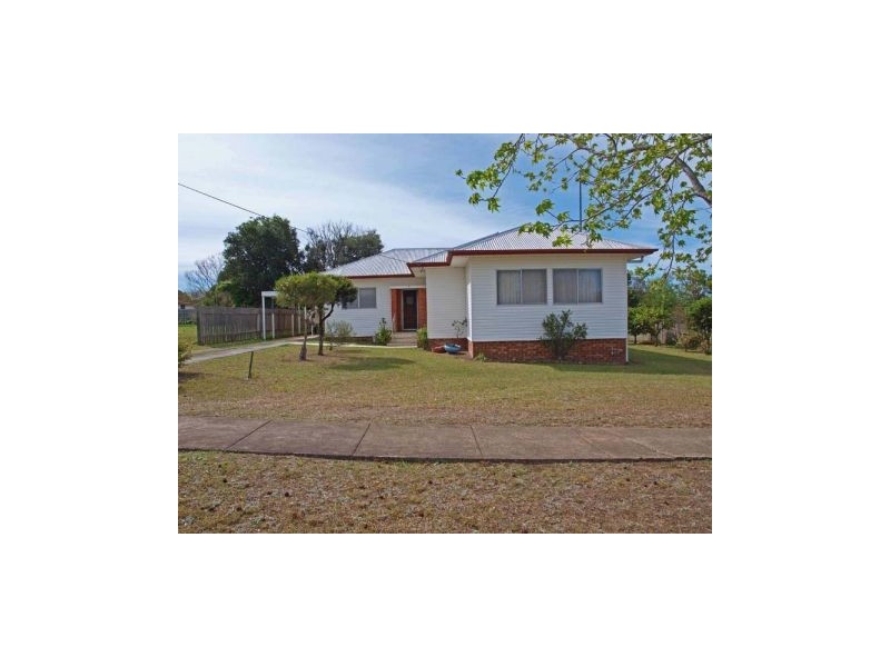 5 Ryan Avenue, Nowra NSW 2541