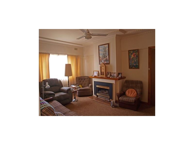 5 Ryan Avenue, Nowra NSW 2541