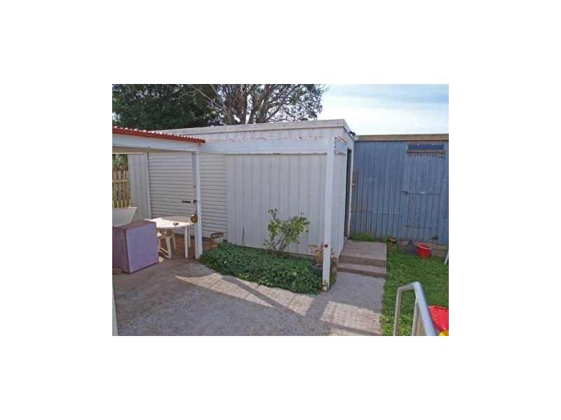 5 Ryan Avenue, Nowra NSW 2541