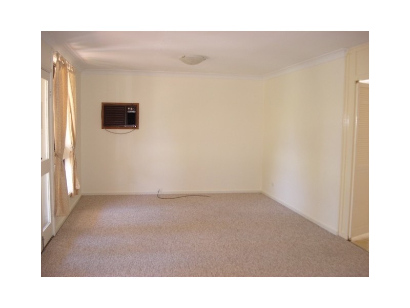 11 Amalfi Crescent, Nowra NSW 2541