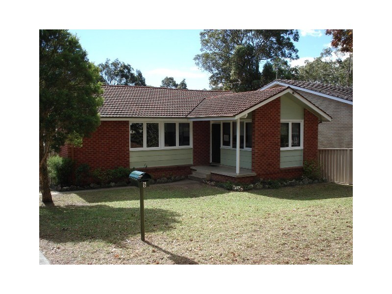 5 Taranna Crescent, Nowra NSW 2541