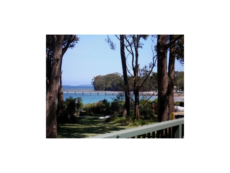 10 Boorawine Terrace, Callala Bay NSW 2540