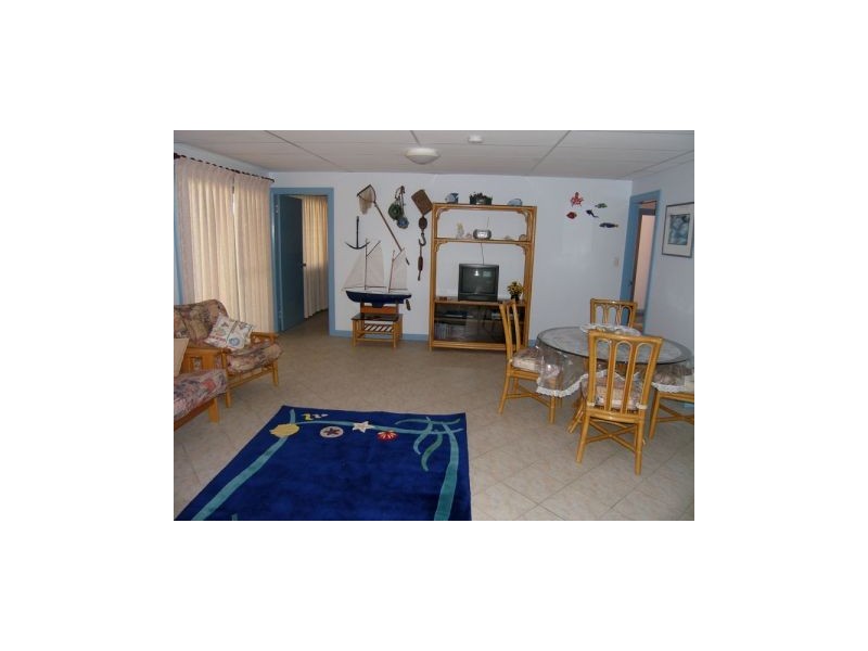 10 Boorawine Terrace, Callala Bay NSW 2540