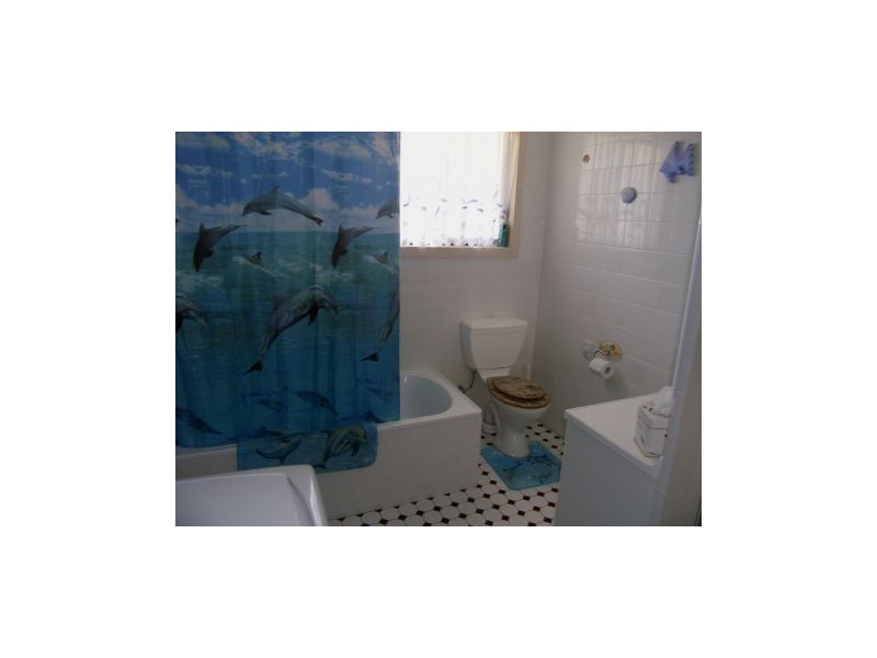 10 Boorawine Terrace, Callala Bay NSW 2540