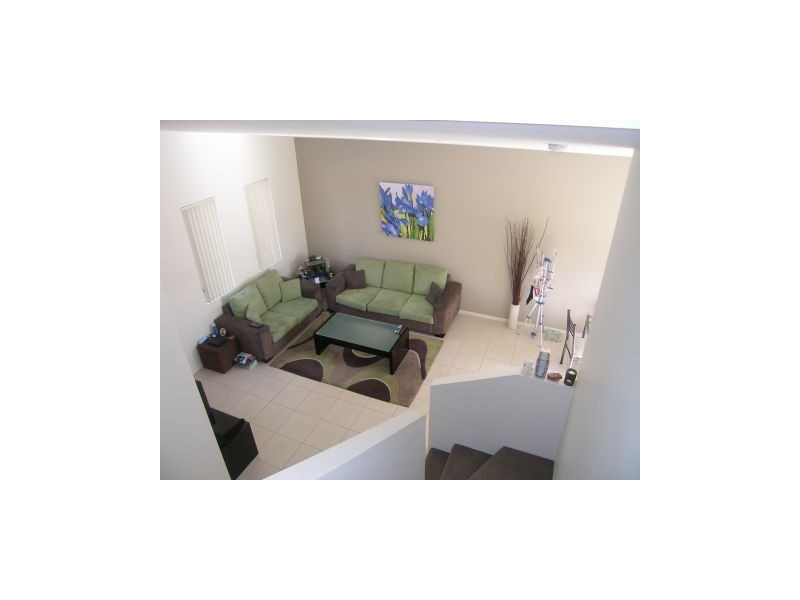 2/10 Cook Street, Callala Bay NSW 2540