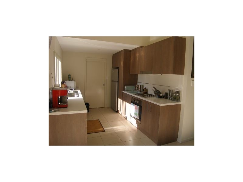 2/10 Cook Street, Callala Bay NSW 2540