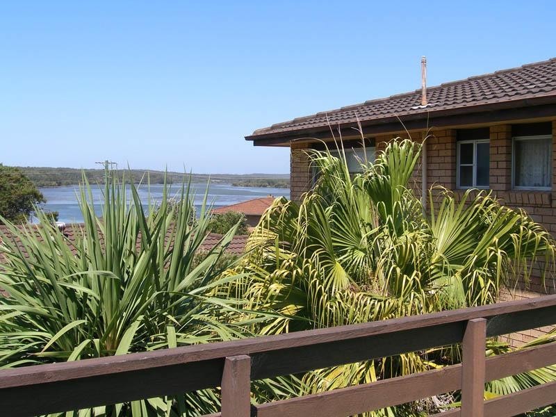 22 Bartlett Drive, Greenwell Point NSW 2540