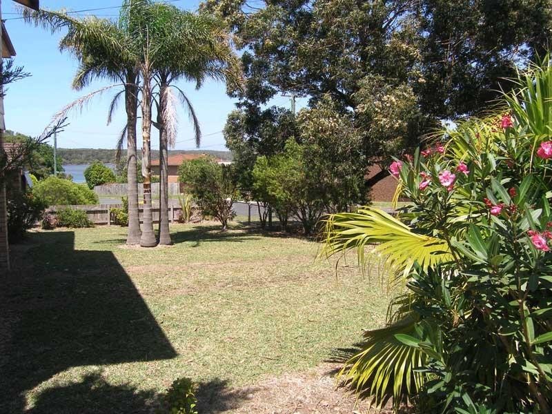 22 Bartlett Drive, Greenwell Point NSW 2540