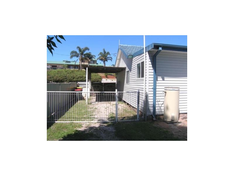 53 Comarong Street, Greenwell Point NSW 2540