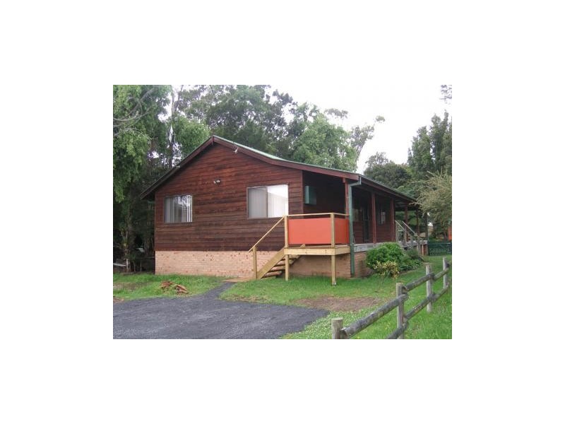4 Comarong Street, Greenwell Point NSW 2540